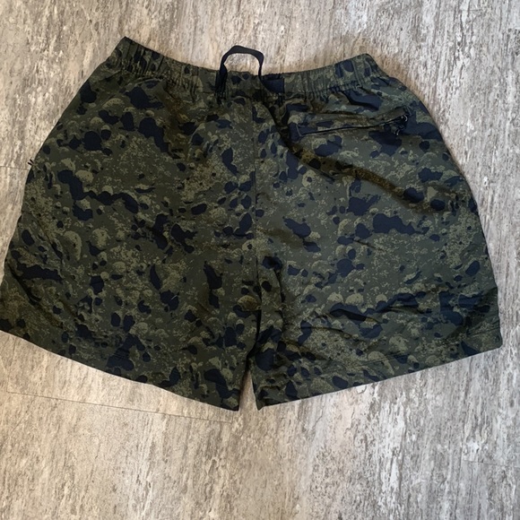 Nike ACG shorts - Picture 4 of 4